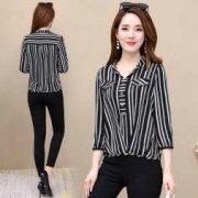 品牌尾货服装店货源 女装品牌三标连衣裙 风衣 小衫