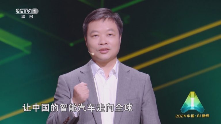 量产车型完成三大场景挑战，小鹏汽车成功创造AI智驾首个吉尼斯世界纪录