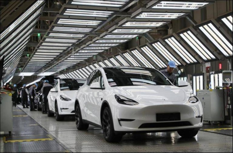 China Said to Limit EV Tech Export, Encouraging Key Auto Parts Produced Domestically