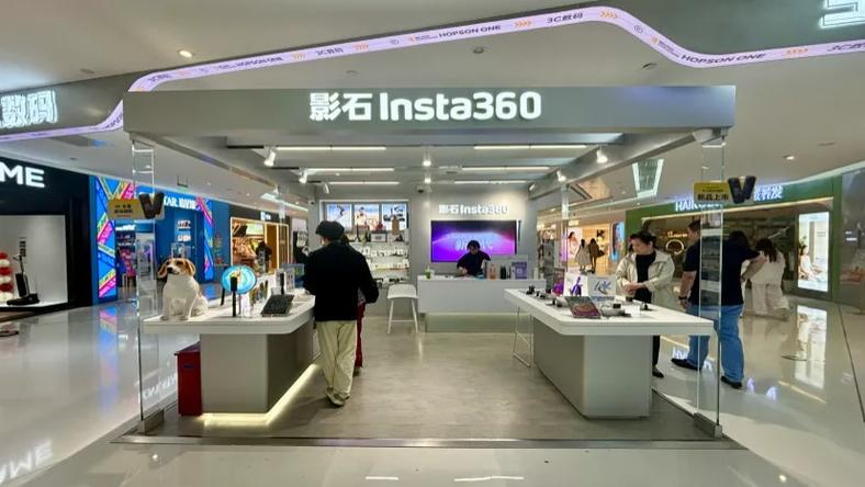 运动相机“老二”IPO：年入36亿，七成靠老外