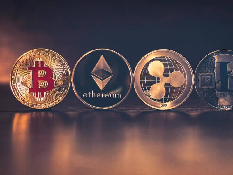 黄金期货沪金上涨 特朗普称将“很快”任命鲍威尔的继任者
