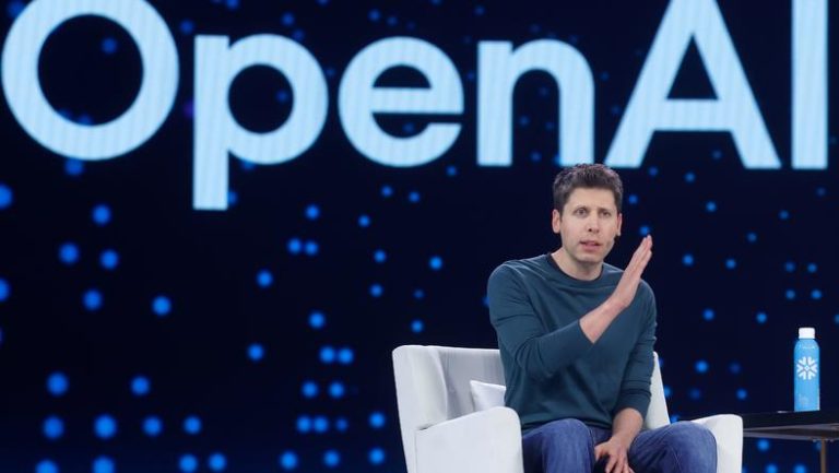 OpenAI最强模型o3-pro发布，奥特曼深夜发文谈“AI奇点”