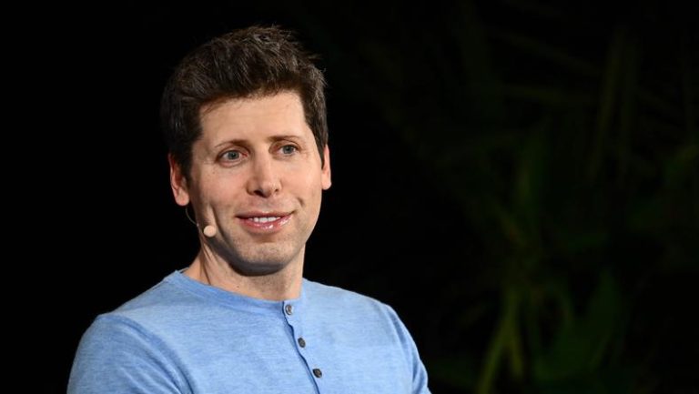 Sam Altman：AI正在接管想象力