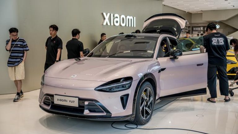 车企CEO，都在研究小米YU7