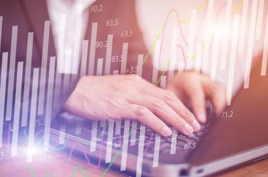 6月19日金兰首饰黄金报1016元/克 铂金360元/克