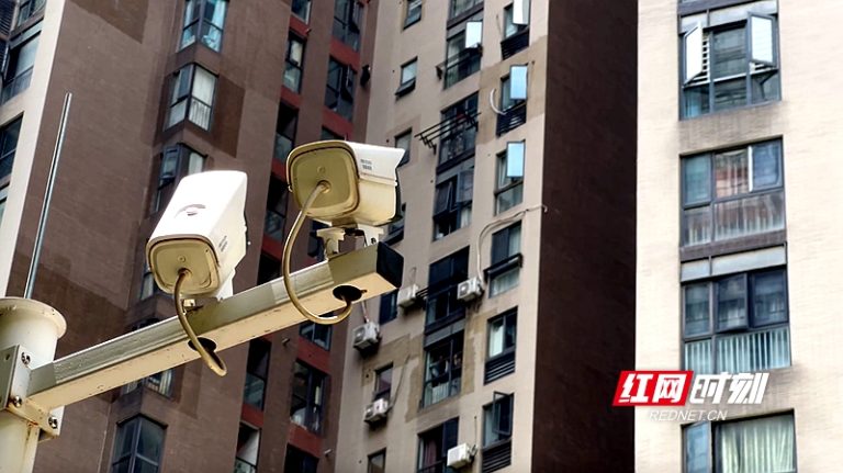视频丨解决“悬在城市上空之痛”！长沙：“AI之眼”守护小区业主头顶安全