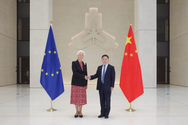潘功胜与欧洲中央银行行长拉加德举行中欧央行行长首次年度会晤