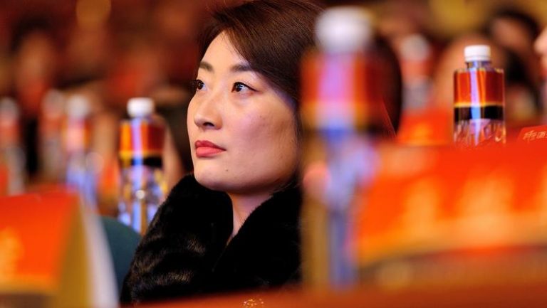 宗馥莉的继承之战，会把娃哈哈打散吗？