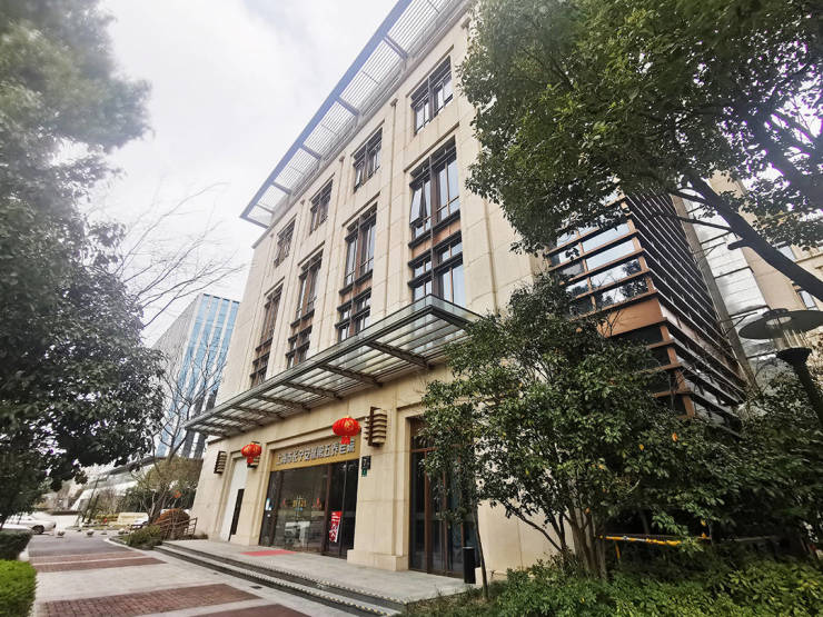 上海高端养老院推荐,上海市长宁安馨第五养老院最新价格,一文知道月费都花在哪!