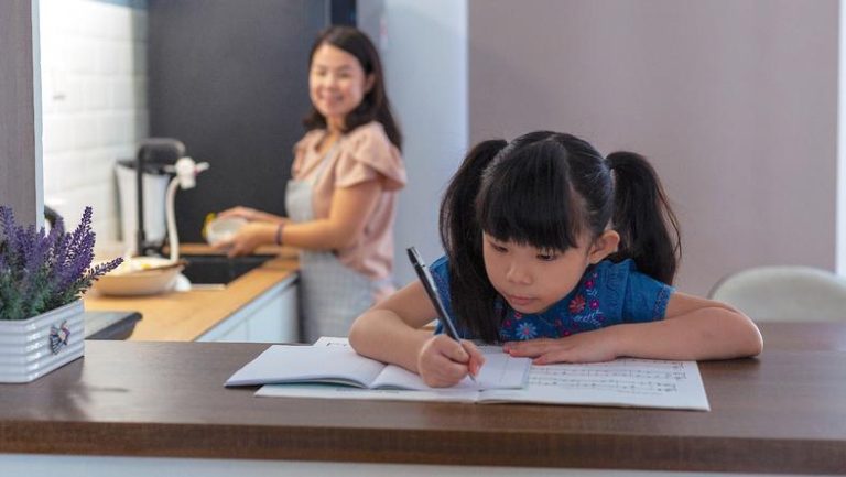 做“有趣的人”vs“有用的工具”？